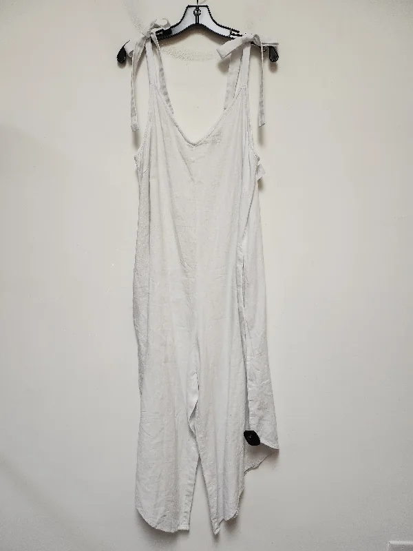 Jumpsuit By Vince Camuto In White, Size: L