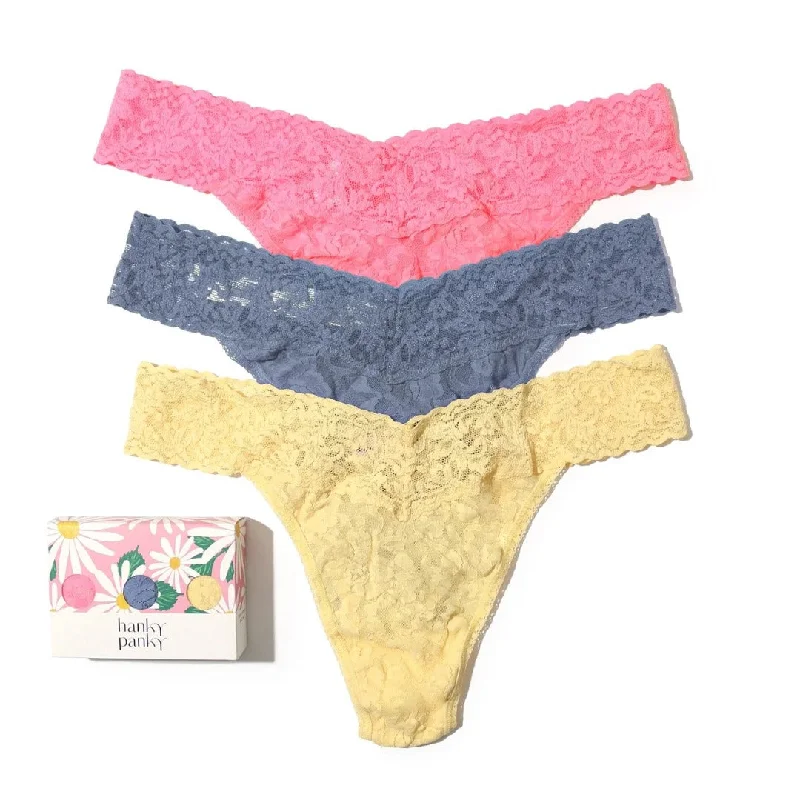 Hanky Panky Signature Lace Original Rise Thongs 3 Pack